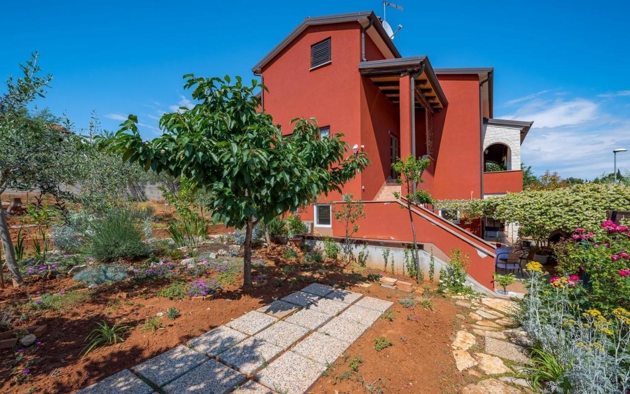 Iva House With Apartment Umag Kültér fotó