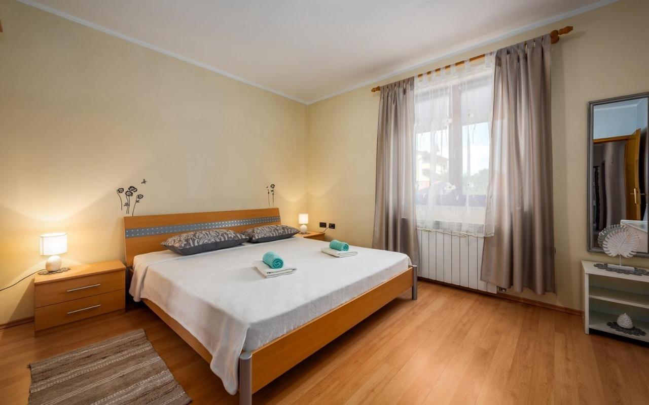 Iva House With Apartment Umag Kültér fotó