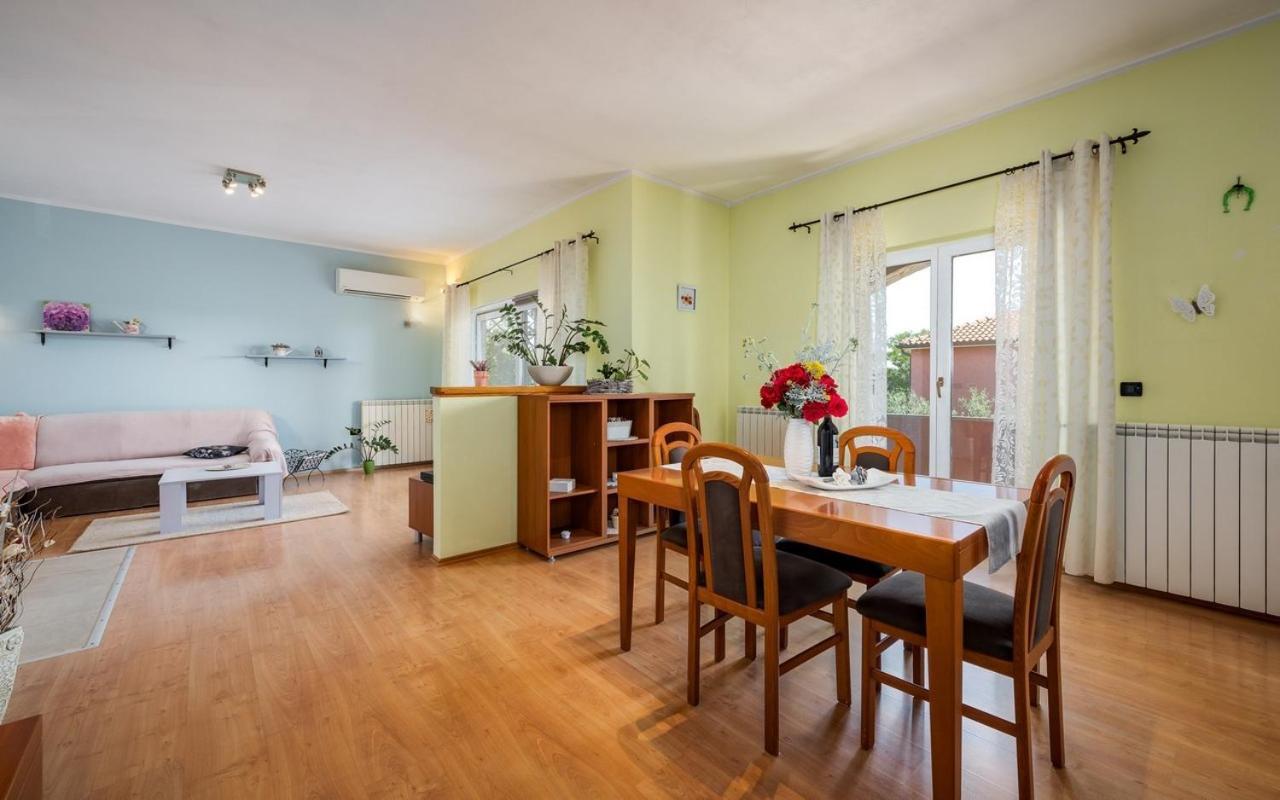 Iva House With Apartment Umag Kültér fotó