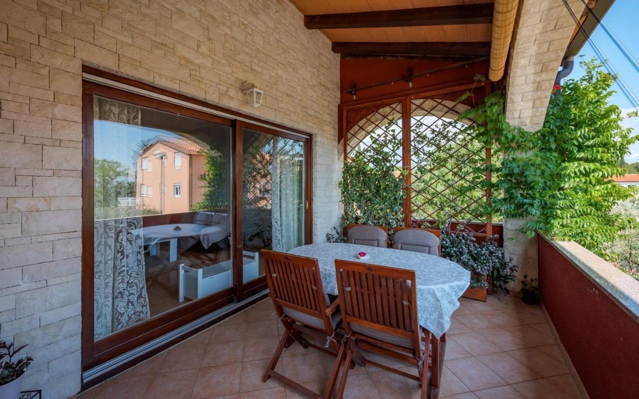Iva House With Apartment Umag Kültér fotó
